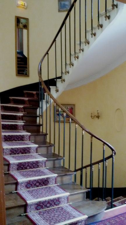 Hotel Le Clos Du Montvinage Étréaupont Dış mekan fotoğraf