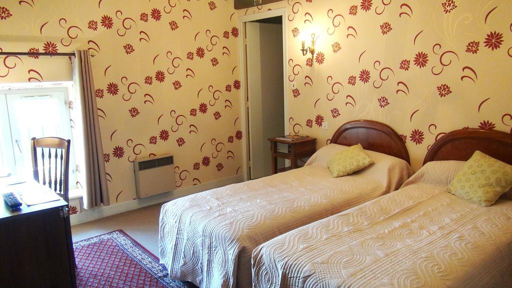 Hotel Le Clos Du Montvinage Étréaupont Oda fotoğraf