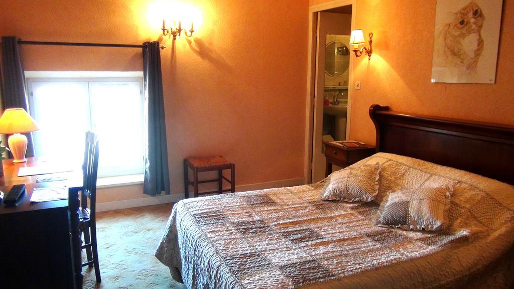 Hotel Le Clos Du Montvinage Étréaupont Oda fotoğraf