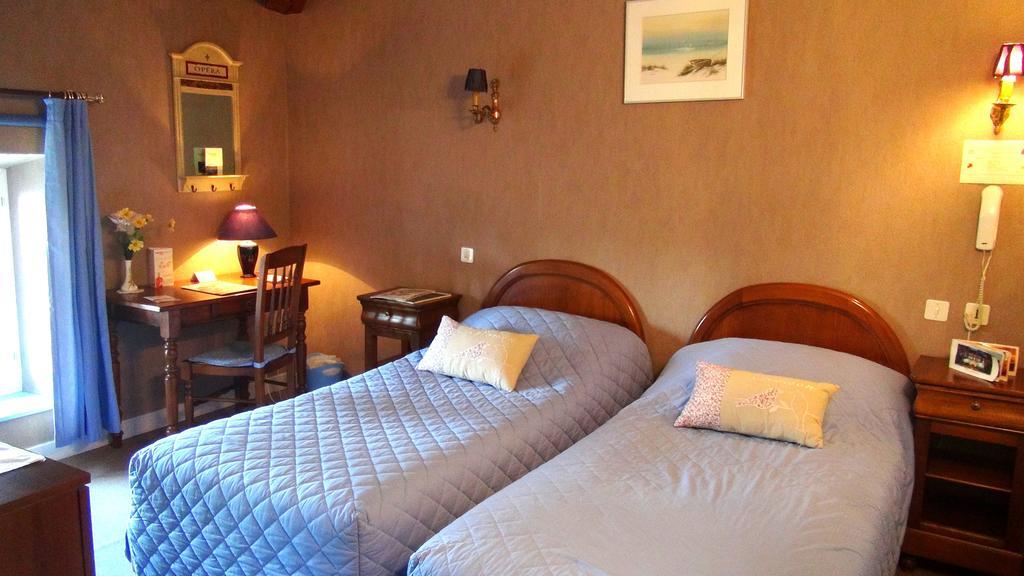 Hotel Le Clos Du Montvinage Étréaupont Oda fotoğraf