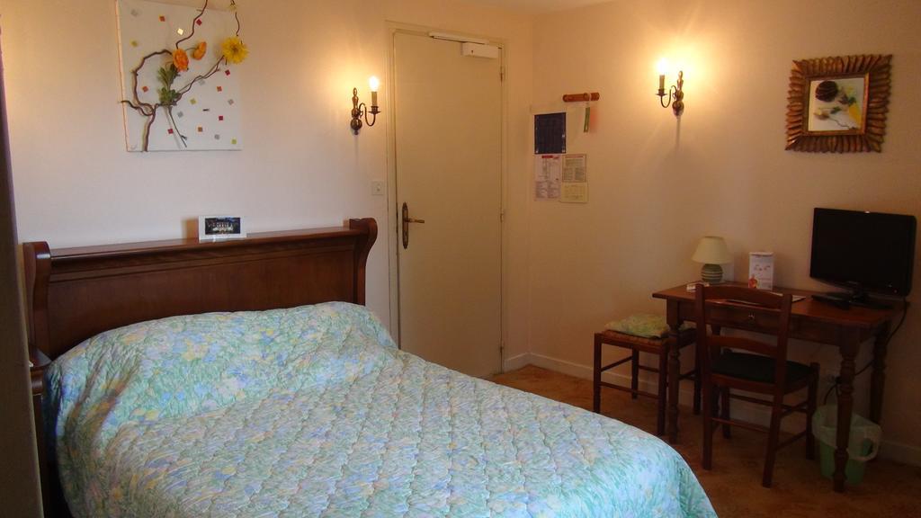 Hotel Le Clos Du Montvinage Étréaupont Oda fotoğraf