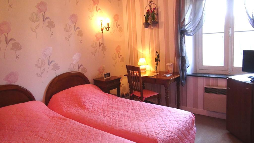 Hotel Le Clos Du Montvinage Étréaupont Oda fotoğraf